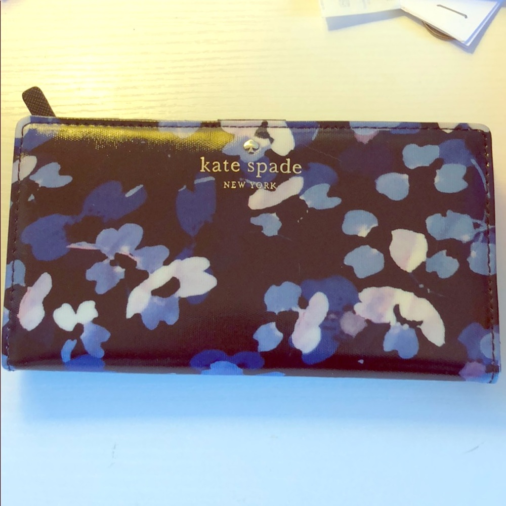 Kate spade wallet